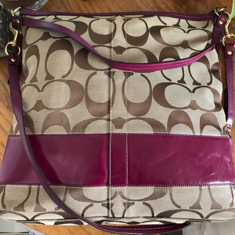 Coach Handbag - Picture 2 of 9